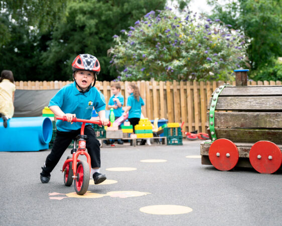 Longlands Primary School